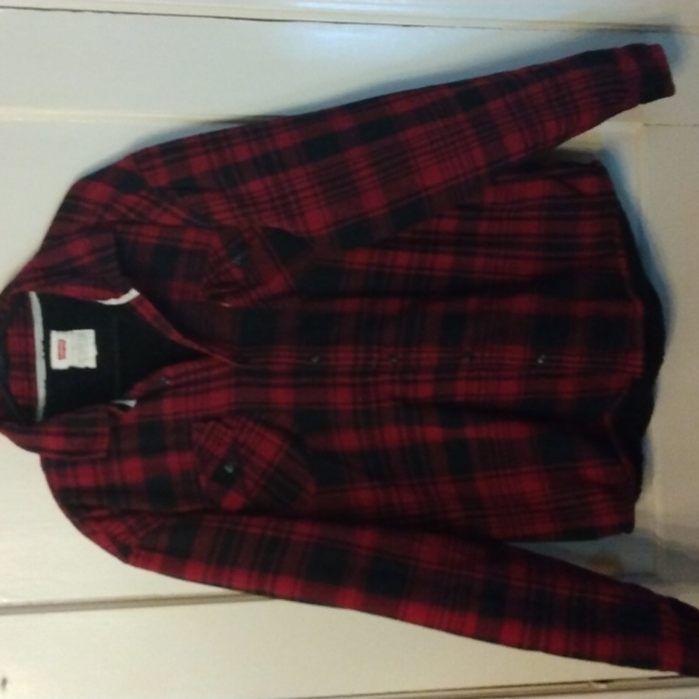 Levi's Men's L Sherpa lined Button down Flannel Jacket.